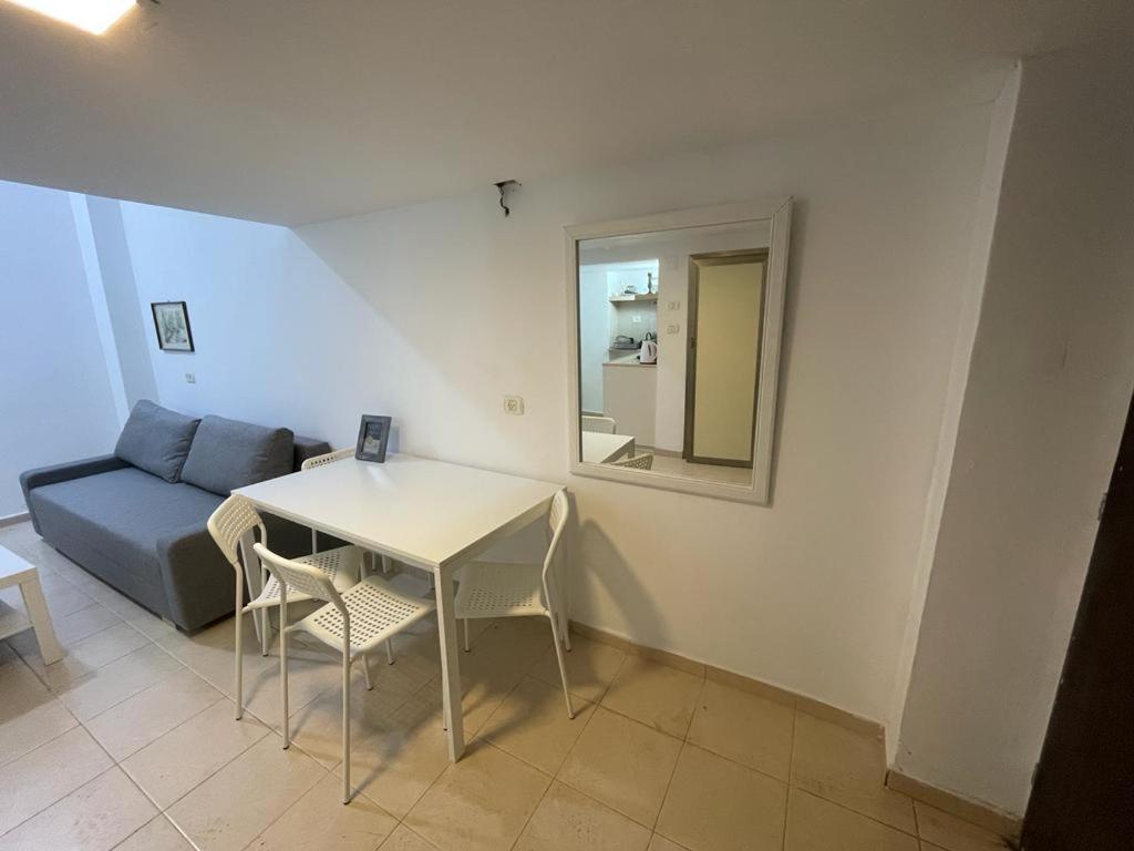 Ferienwohnung Port City Haifa - Downtown Studio With Gallery Nxt German Colony Exterior foto